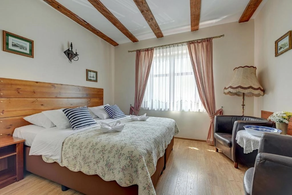 Premium Quadruple Room